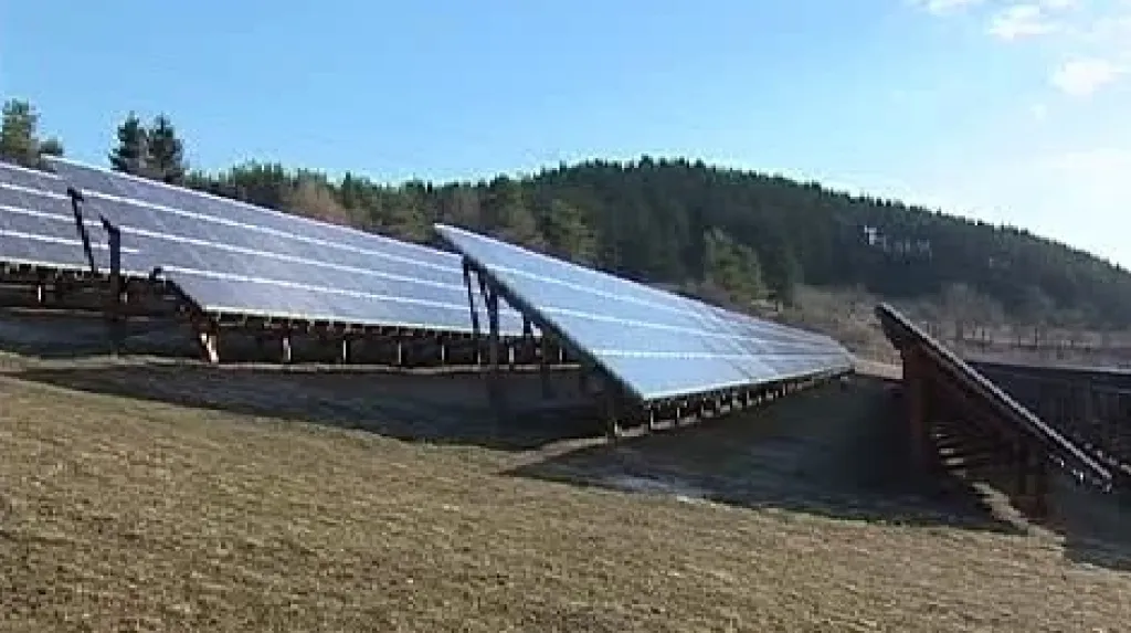 Solární elektrárna