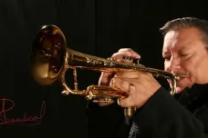 Kubánský jazzman Arturo Sandoval koncertuje v Praze. Nikdy nevíte, co se stane