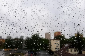 Konec tropů. Do Česka dorazily podzimní deště