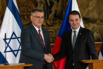 Česko nepřipustí žádné další obchodní sankce proti Izraeli, řekl Macinka po jednání se Sa'arem