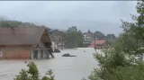 Záplavy postihly Slovensko, bez proudu jsou tisíce domácností