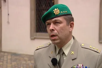 Ředitel odboru pro válečné veterány Eduard Stehlík skončí ve funkci