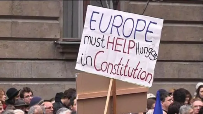 Maďarsko mění ústavu
