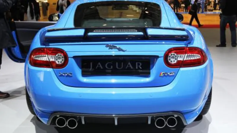 Jaguar XKR-S