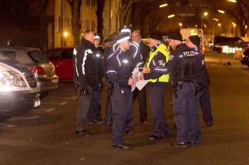 Bild: Zbraně pařížských atentátníků pocházely z Německa