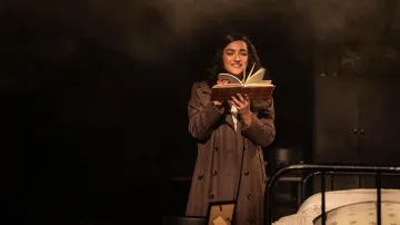 Z opery Deník Anne Frankové (Jihočeské divadlo)