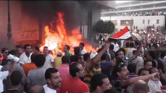 Egyptem zmítá nová vlna násilností