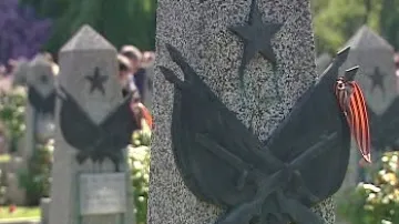Hroby padlých sovětských vojáků