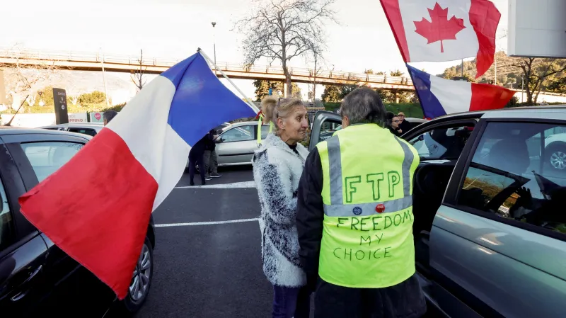 Účastníci francouzského konvoje svobody