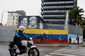 Venezuelský režim zatkl před nedělními volbami přes 70 lidí