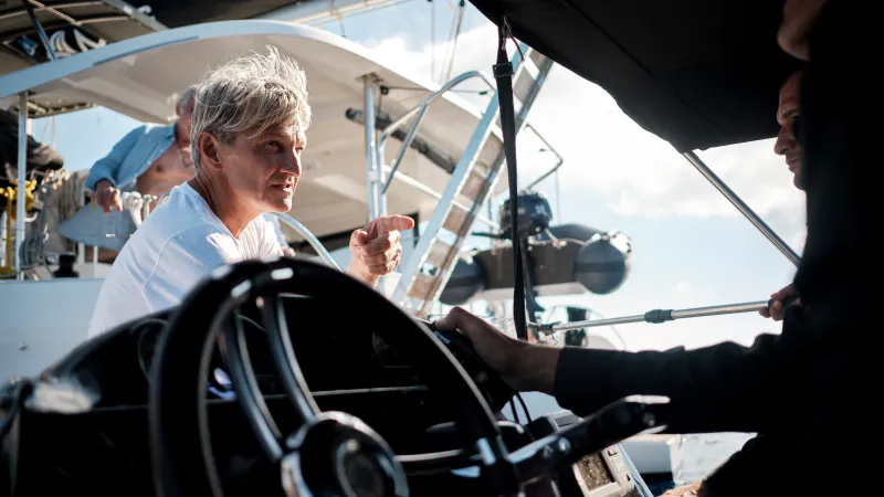 Jan Svěrák při natáčení filmu Pět švestek