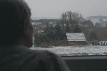 Na seniory dopadá samota. Koronavirus je hrozba, odloučení ale může být také