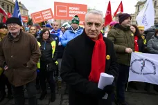 ČMKOS svolala protest proti změnám v zákoníku práce a důchodech