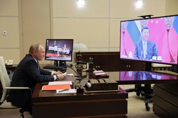 Putin a Si Ťin-pching se vzájemně podpořili. Nelíbí se jim kroky Západu a bojkot olympiády