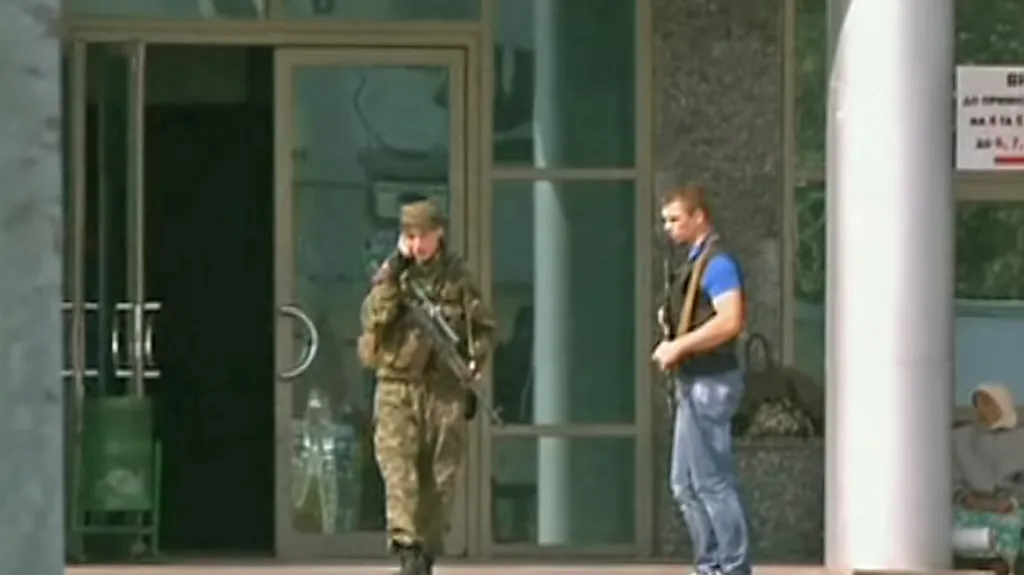 Separatisté v Doněcku