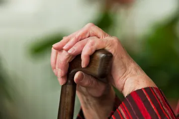 Vláda chystá silný růst důchodů i pro rok 2020. Čím vyšší současná penze, tím více si má senior přilepšit