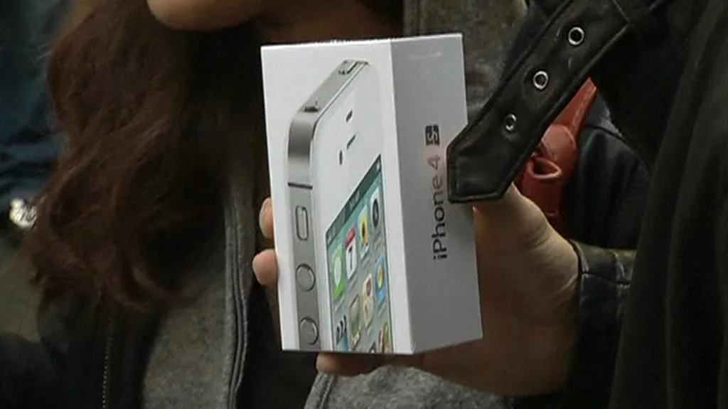 iPhone 4S