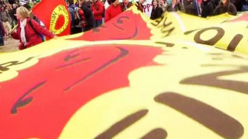 V Bádensku-Württembersku budou nejspíš sestavovat vládu Zelení a SPD