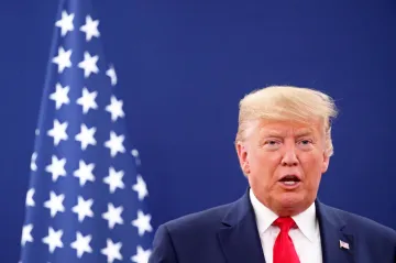 Klíčová fáze impeachmentu. Senát začal řešit ústavní žalobu na Trumpa, bojuje se o svědky