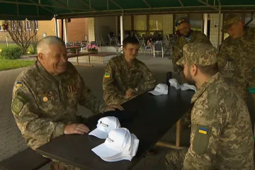 168 hodin: Ukrajinští veteráni se léčí v Česku. Snaží se zmírnit rány na těle i psychice