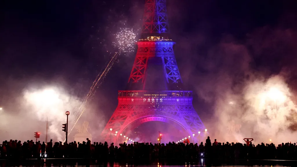 Nepokoje v Paříži po vítězství PSG ve finále Ligy mistrů