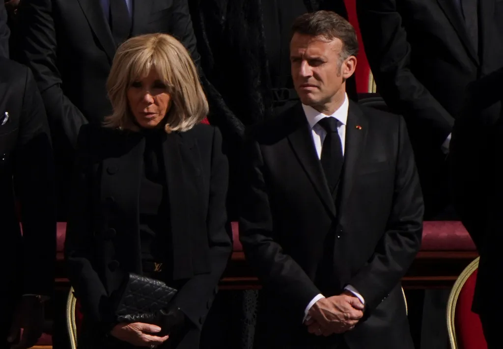 Emmanuel Macron s manželkou Brigitte