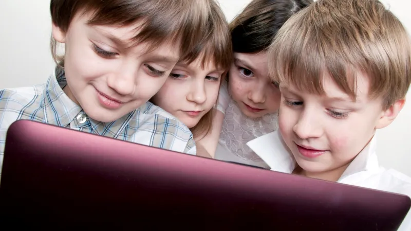 Děti u počítače