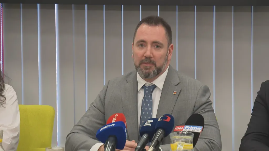 Ministr životního prostředí Igor Červený (Motoristé)