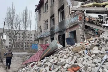 Strach o život je všudypřítomný. ČT natáčela v ostřelované Avdijivce, kde zůstávají stovky lidí