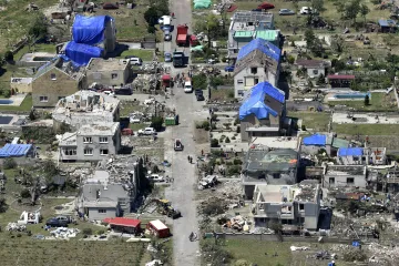 Počet obětí tornáda stoupl na šest. Škody dosáhnou desítek miliard