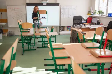 Se známkami velmi opatrně, nabádá inspekce. Letní tábory podle Plagy budou nejdřív v srpnu, pokud vůbec