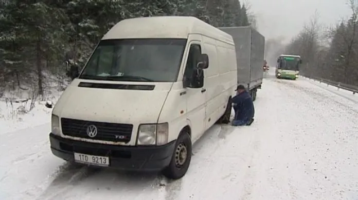 Česko má za sebou první silnější sněžení