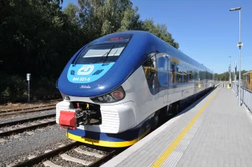 Vlak Českých drah vykolejil v německém pohraničí, nikdo se nezranil