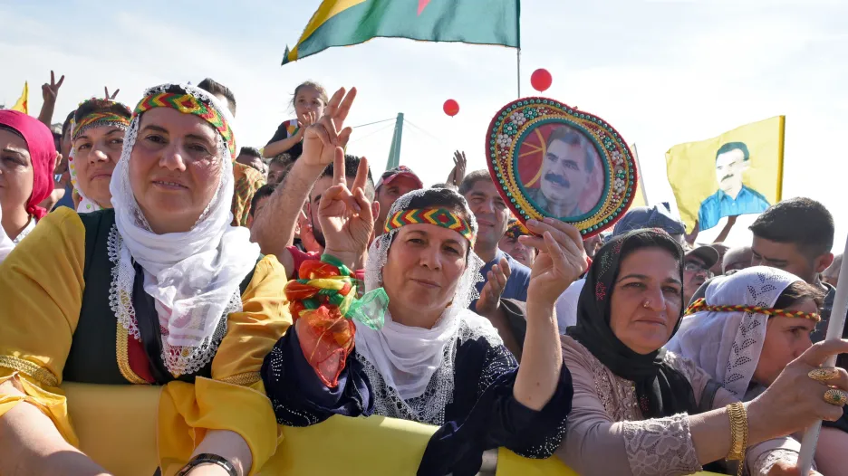 Kurdská demonstrace v Kolíně