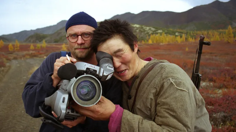 Kameraman Jiří Venclík při natáčení