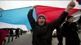 Na Ukrajině demonstrují stoupenci i odpůrci anexe Krymu