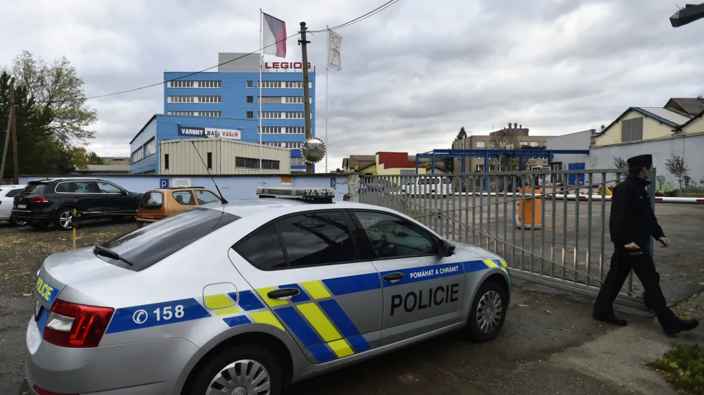 Zásah policie v lounské HMS (dříve Legios)