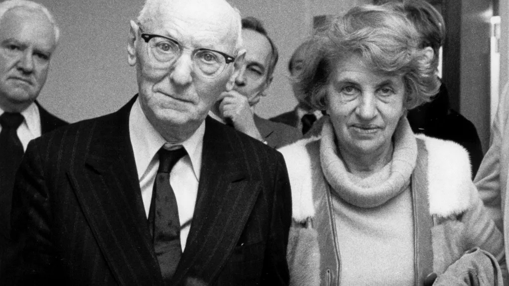 Isaac Bashevis Singer s chotí Alenou