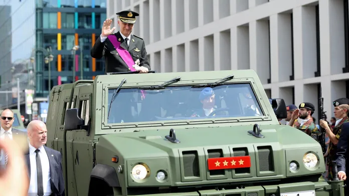 Král Filip během oslav Národního dne Belgie