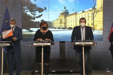 Vláda schválila návrh na bonus 370 korun za den v karanténě a kompenzace firmám