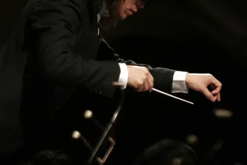 Paříž: Německo se musí chopit taktovky evropského růstu