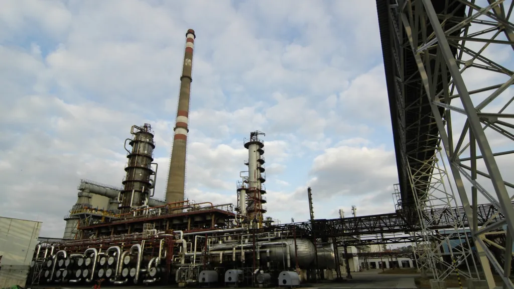 Rafinerie v Kralupech nad Vltavou