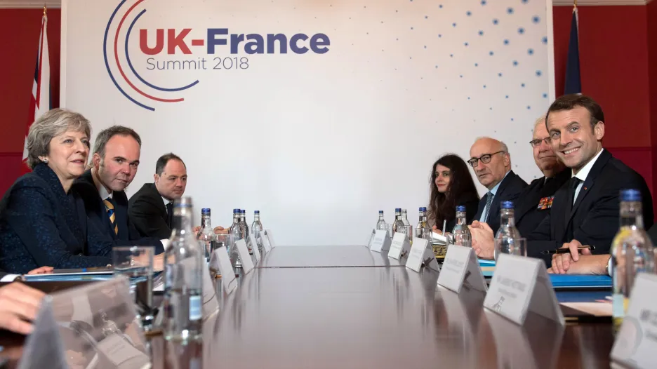 Jednání britské a francouzské delegace v Sandhurstu