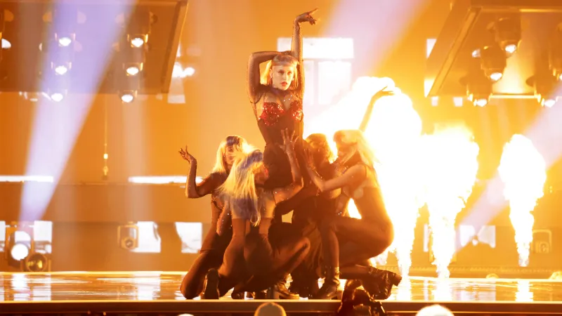 Zástupkyně Česka Aiko při semifinále Eurovize