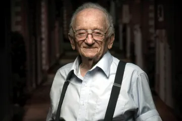 Zemřel poslední žalobce z norimberských procesů Benjamin Ferencz