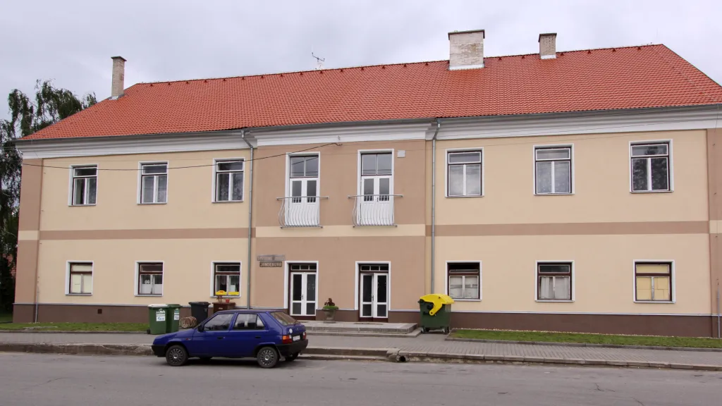 Zámeček v Jiřicích u Miroslavi