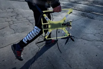 Ruské nálety na Ukrajinu mají dvě oběti, útoku údajně čelilo i Rusko