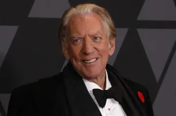 Zemřel herec Donald Sutherland. Žádná role ho nezastrašila, napsal syn Kiefer