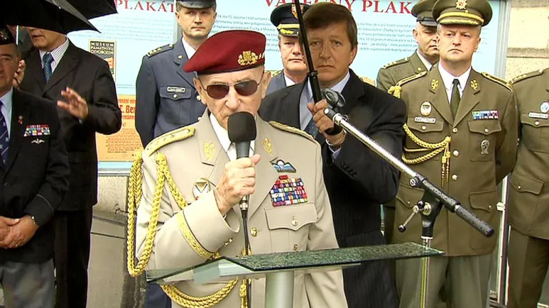 Pietní akt na počest Heliodora Píky