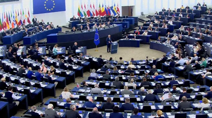 Události: Juncker o stavu Evropské unie